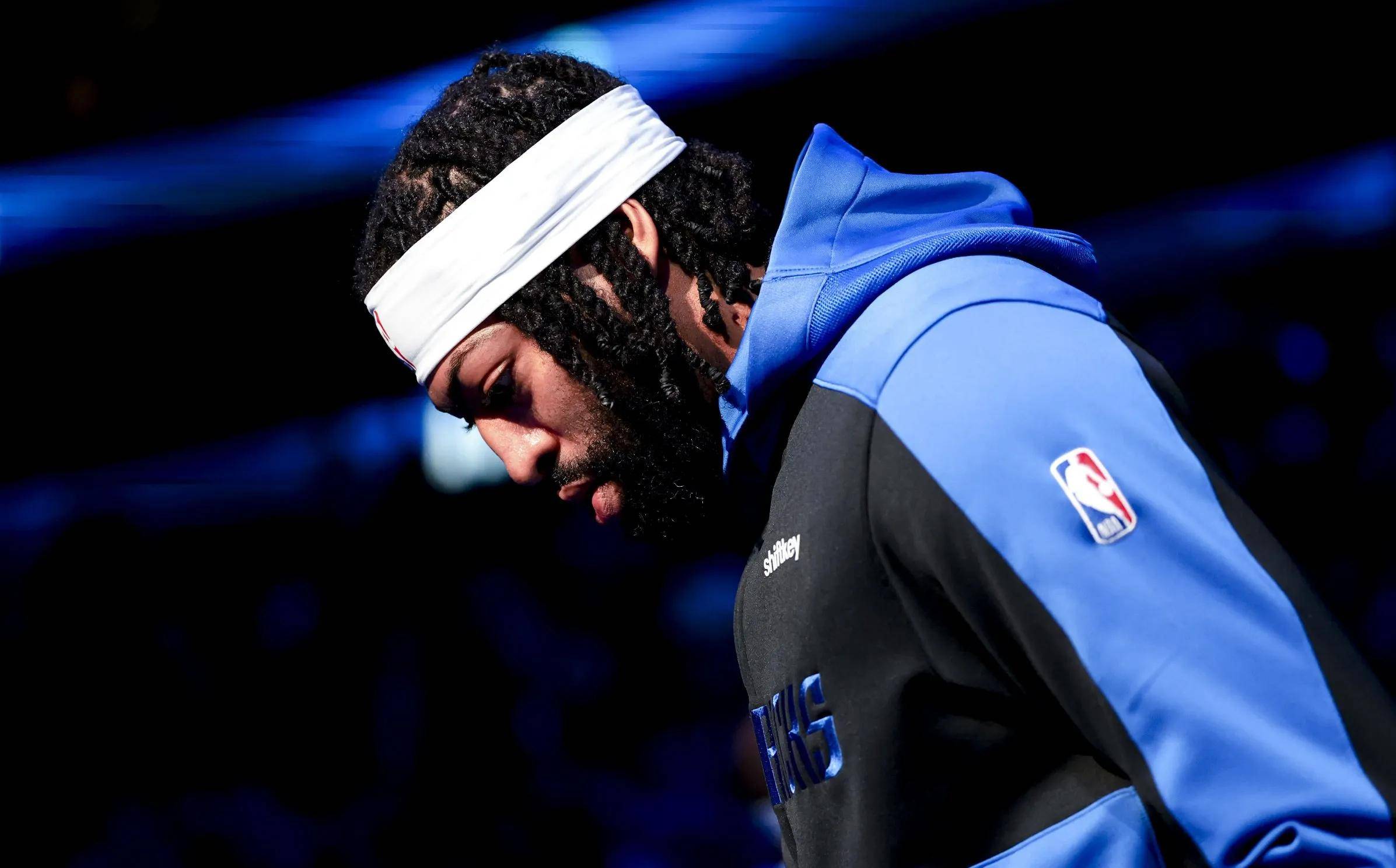 开云入口-浓眉哥迎来三赛季出色发挥,TES观众热烈欢呼!观众掌声雷动的简单介绍